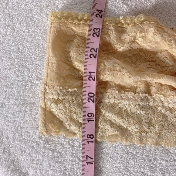 5/$25 Mamia Tan Beige Lace Bandeau Bra L - Picture 3 of 8